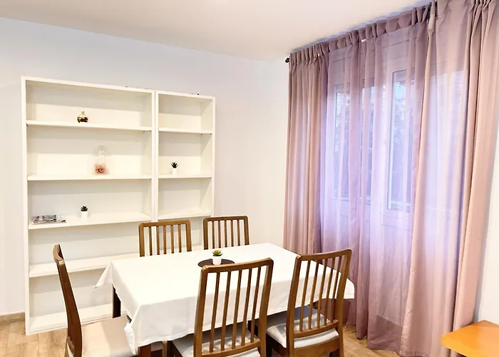 Apartamento nuevo recién reformado cerca de Barcelona